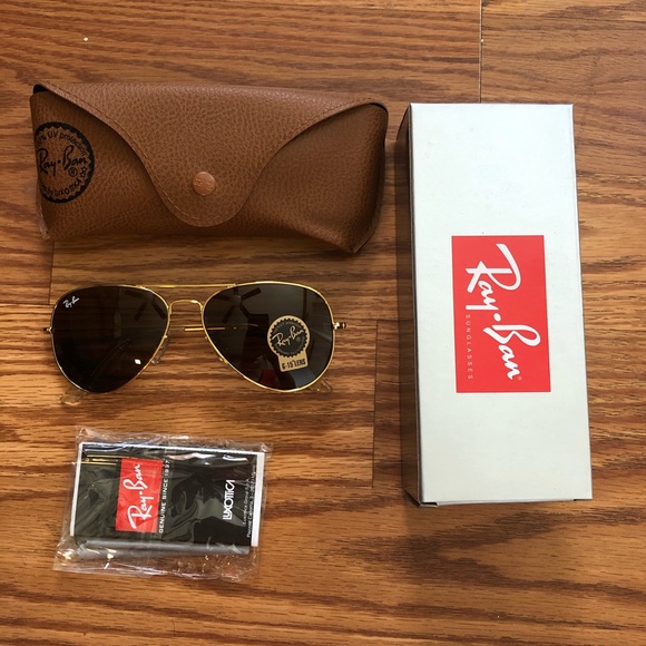Ray-Ban Accessories - Rayban classic pilot aviator sunglasses